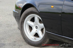 Imagen 33/44 de Aston Martin Virage Volante (1993)