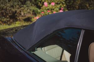 Imagen 35/41 de Mercedes-Benz E 220 (1995)