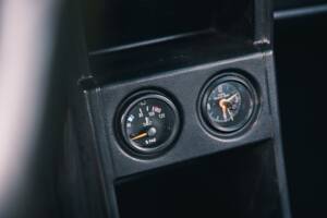 Image 35/49 of Volkswagen Golf Mk I GTI 1.6 (1979)