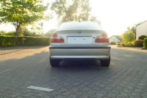 Afbeelding 19/58 van BMW 330i (2002)