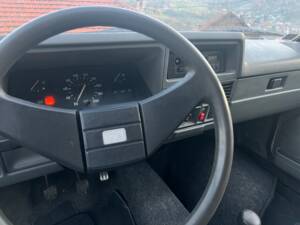 Bild 8/11 von Opel Corsa 1.2 (1988)