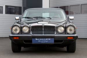 Immagine 5/46 di Jaguar XJ 12 (1986)