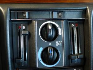 Immagine 12/42 di Mercedes-Benz 450 SEL 6,9 (1976)