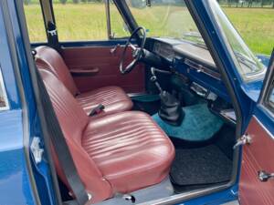 Image 24/75 of Alfa Romeo Giulia 1300 TI (1966)