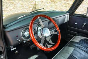 Imagen 41/50 de Chevrolet 3100 ½-ton (1955)