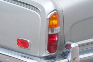 Image 35/50 of Rolls-Royce Silver Shadow I (1973)