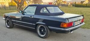 Image 20/23 of Mercedes-Benz 500 SL (1986)