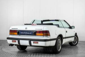 Bild 39/50 von Chrysler Le Baron 2.5 Turbo (1988)