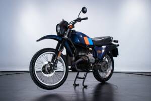 Bild 7/50 von BMW DUMMY (1988)