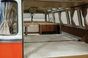 Bild 12/24 von Volkswagen T1 Brasil 1.6 (1975)