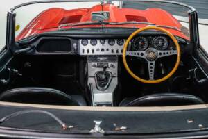Image 26/29 de Jaguar Type E 3.8 (1961)