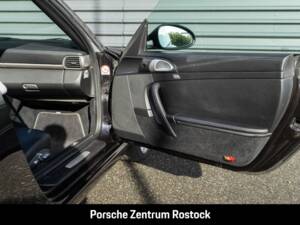 Immagine 19/26 di Porsche 911 Carrera (2011)