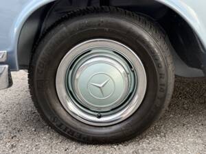 Bild 10/43 von Mercedes-Benz 250 SE (1966)