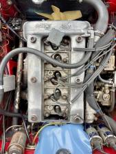Image 2/24 of Alfa Romeo Giulia 1600 Spider (1963)