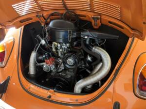 Image 15/29 of Volkswagen Beetle 1302 (1972)