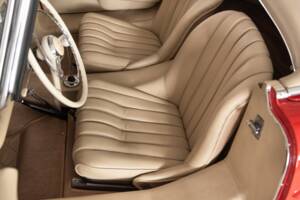 Image 31/47 de Mercedes-Benz 300 SL Roadster (1959)