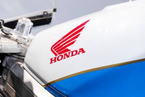Image 38/48 of Honda DUMMY (1997)