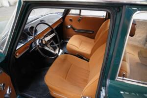 Image 24/83 of Alfa Romeo 1750 Berlina (1970)