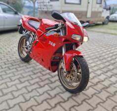 Immagine 11/37 di Ducati 748 Biposto (2000)