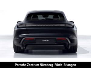 Image 7/12 of Porsche Taycan GTS (2023)