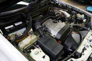 Image 31/36 de Mercedes-Benz E 220 T (1993)