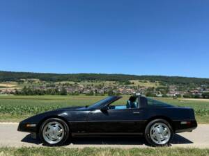 Bild 4/22 von Chevrolet Corvette (1989)