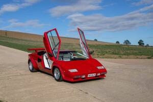 Afbeelding 13/47 van Lamborghini Countach LP 500 S (1983)