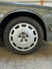 Bild 3/24 von Jaguar XJ 40 (XJ-R) (1993)