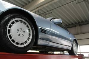 Image 7/50 de Mercedes-Benz 300 SL (1991)