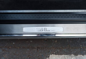 Image 29/33 of Mercedes-Benz SL 600 (2002)