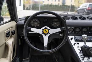 Bild 16/39 von Ferrari 365 GTC/4 (1972)