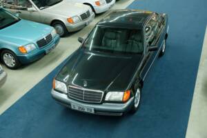 Bild 4/50 von Mercedes-Benz S 350 Turbodiesel (1994)