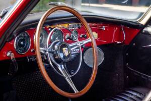 Image 55/91 de Porsche 356 B Carrera 2/2000 GS (1962)