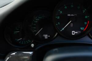 Image 26/42 of Porsche 911 R (2016)