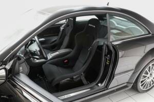 Imagen 6/16 de Mercedes-Benz CLK 63 AMG Black Series (2008)