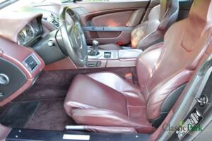 Image 9/50 de Aston Martin V8 Vantage (2005)