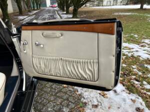 Imagen 7/31 de BMW 327 (1939)