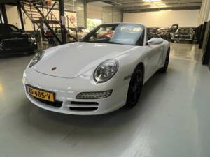 Bild 49/50 von Porsche 911 Carrera 4 (2007)