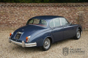 Image 21/50 of Jaguar Mk II 3.4 (1966)