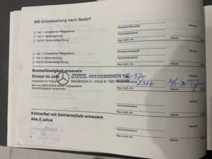 Image 59/63 of Mercedes-Benz 500 SEC (1984)