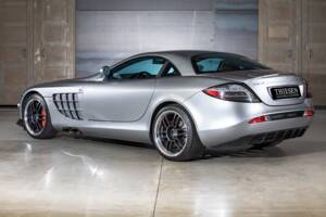 Image 9/25 of Mercedes-Benz SLR McLaren 722 (2006)