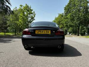 Bild 10/50 von Jaguar S-Type 4.2 V8 R (2004)