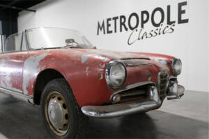 Image 2/19 of Alfa Romeo Giulia 1600 Spider (1963)