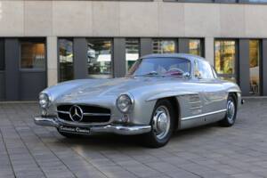 Image 32/37 of Mercedes-Benz 300 SL "Gullwing" (1954)