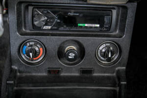 Bild 25/50 von MG MGB (1977)