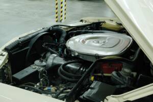 Bild 19/50 von Mercedes-Benz 380 SE (1980)
