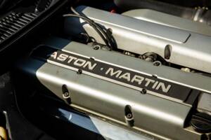 Bild 37/43 von Aston Martin DB 7 (1998)