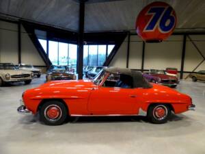 Image 7/33 of Mercedes-Benz 190 SL (1961)