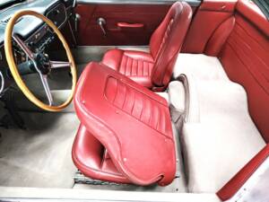 Afbeelding 31/55 van Lancia Flaminia GT 2.5 3C Touring (1963)