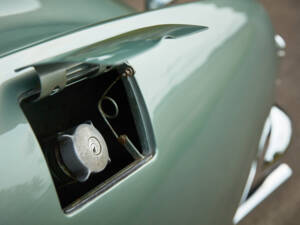 Image 47/50 of Bentley R-Type Continental (1953)